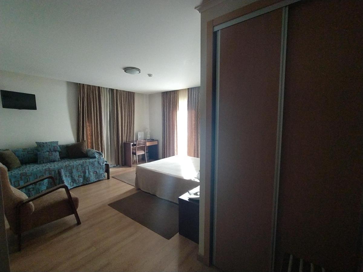 Hotel Santo Condestavel Fatima Exterior photo